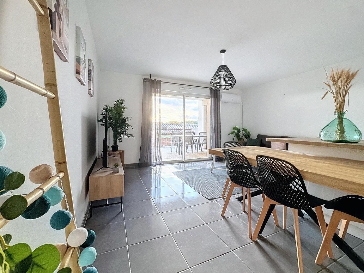 App Le Golf T3 Terrasse Wifi Pkg Daire Béziers Dış mekan fotoğraf